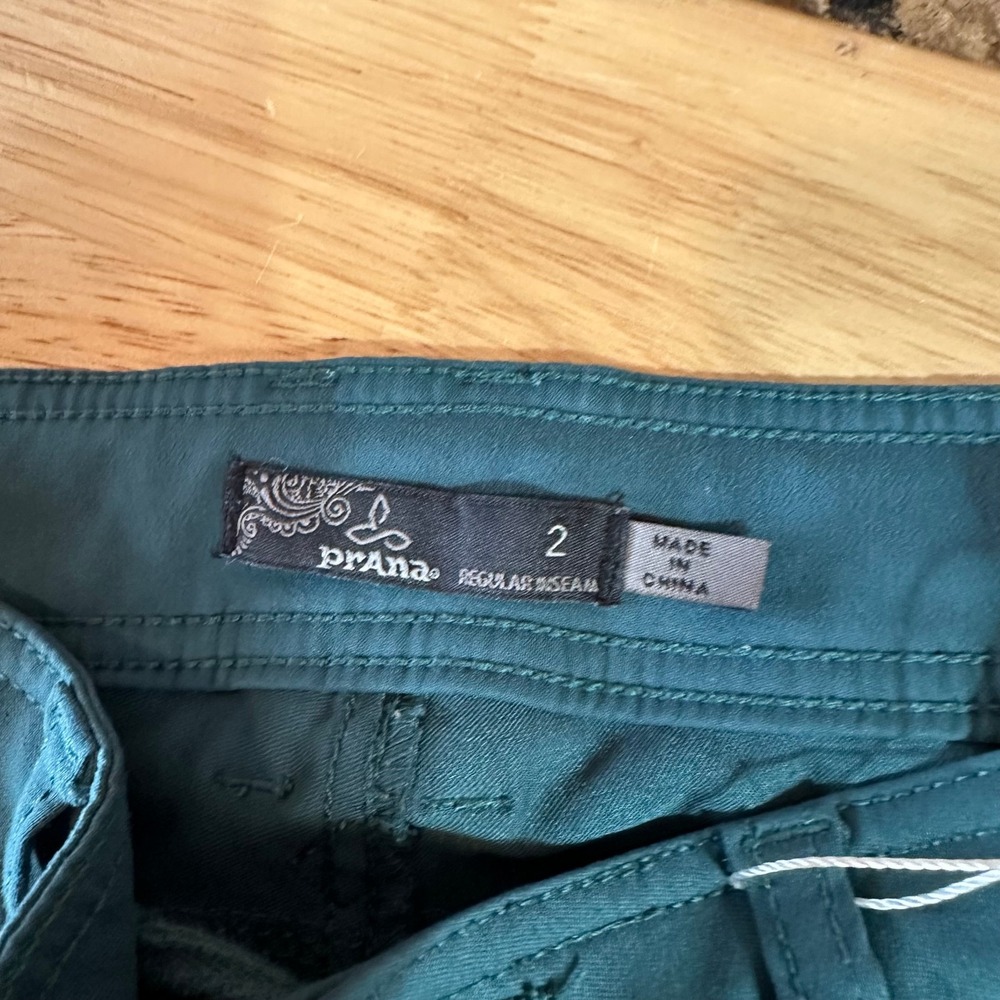 Prana Pants Womens 2 Green Stretch Mid Rise Hiking Camping Trail - Picture 15 of 16
